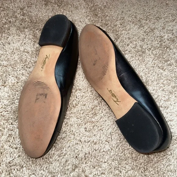 Trotters Shoes Womens 9N Narrow Black Leather With Patent Tip Flats - Picture 2 of 4